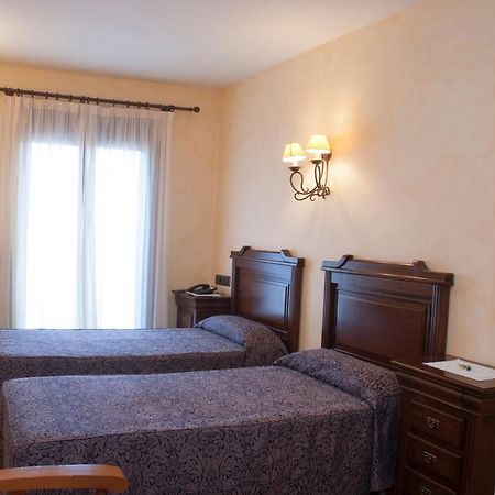Hostal Rural Los Telares Пастрана Екстер'єр фото