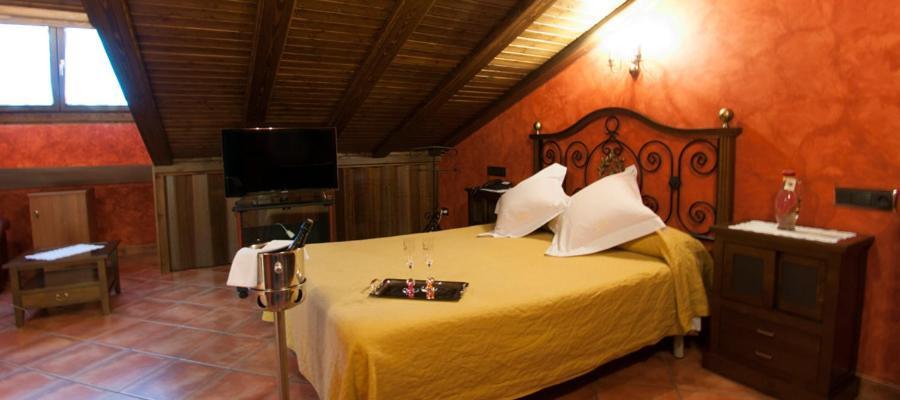 Hostal Rural Los Telares Пастрана Екстер'єр фото