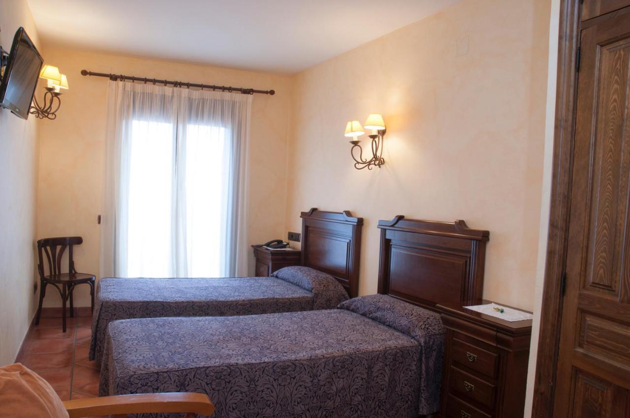 Hostal Rural Los Telares Пастрана Екстер'єр фото