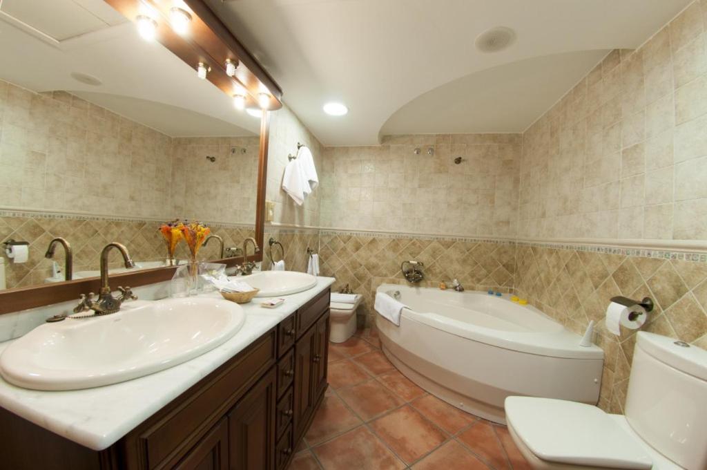Hostal Rural Los Telares Пастрана Екстер'єр фото