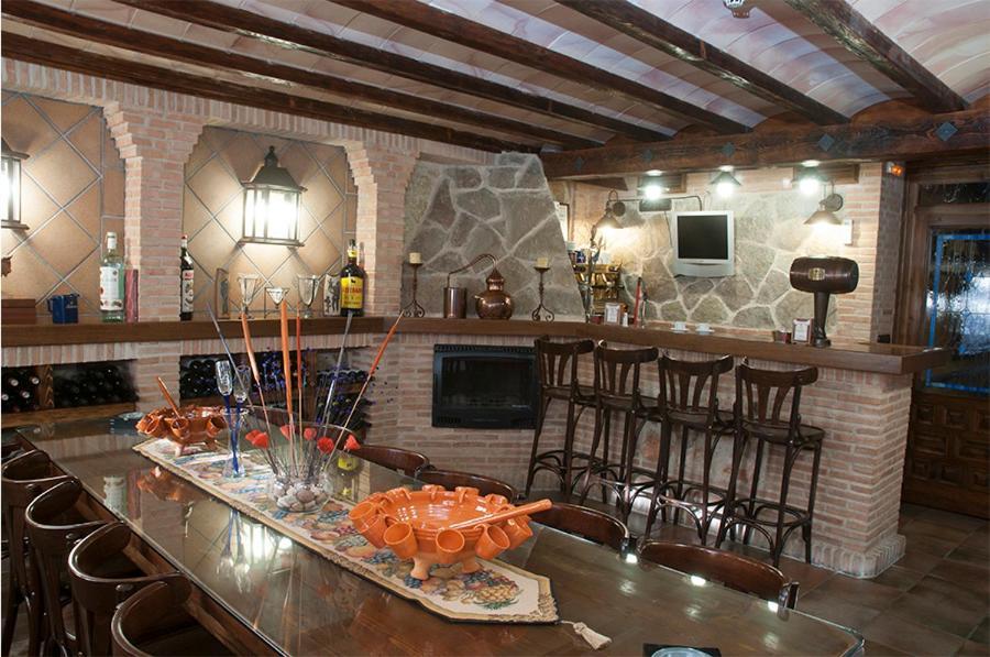 Hostal Rural Los Telares Пастрана Екстер'єр фото