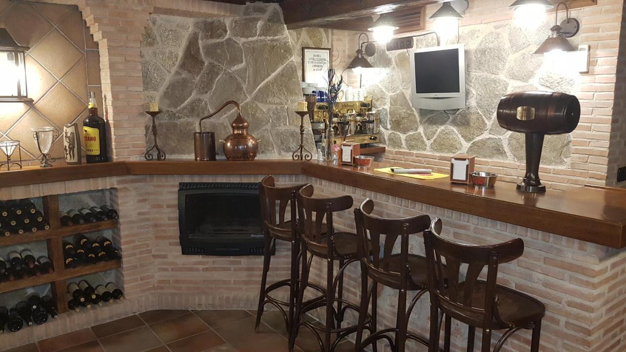 Hostal Rural Los Telares Пастрана Екстер'єр фото