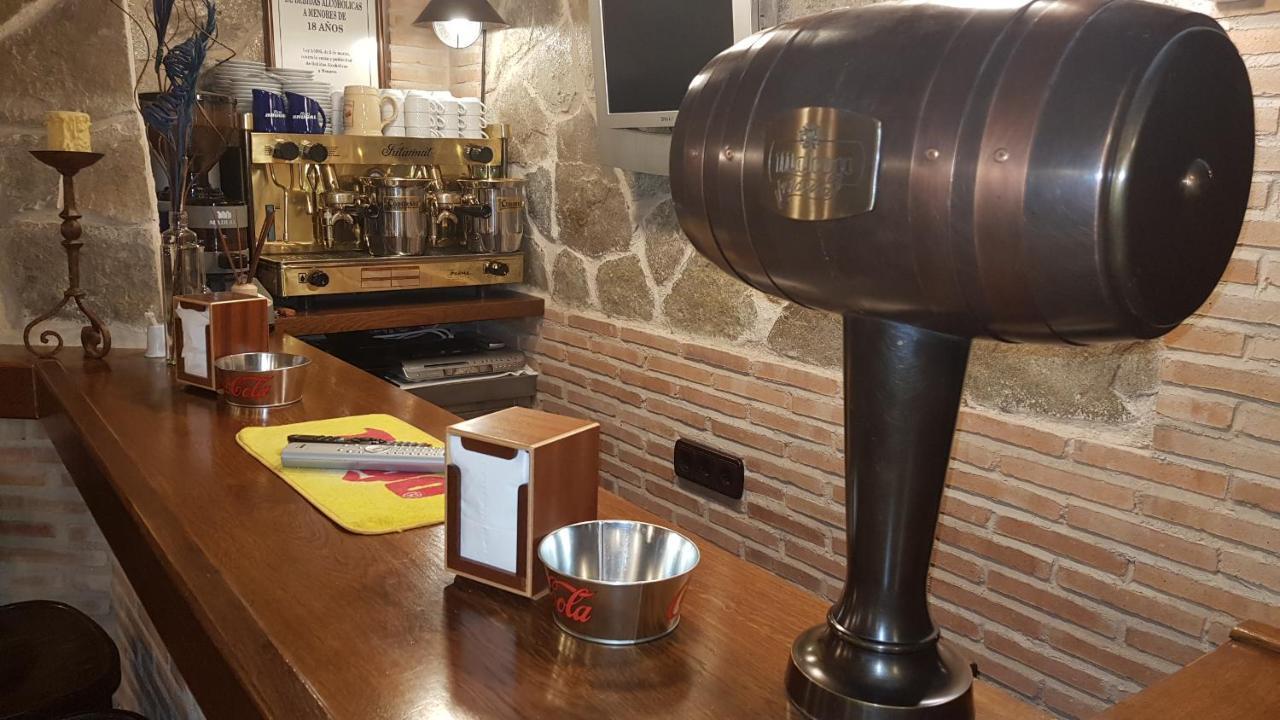 Hostal Rural Los Telares Пастрана Екстер'єр фото