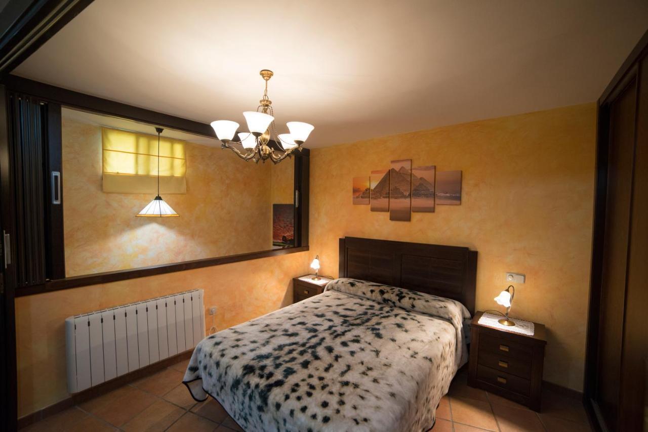 Hostal Rural Los Telares Пастрана Екстер'єр фото